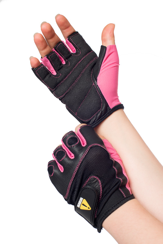 UCGYM WOMEN'S WORKOUT GLOVES PINK